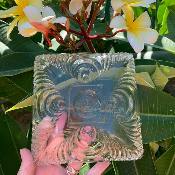 Glass Dish Cool Art Deco Swirl Sonic Wave Pattern Antique - Picture 4 of 7